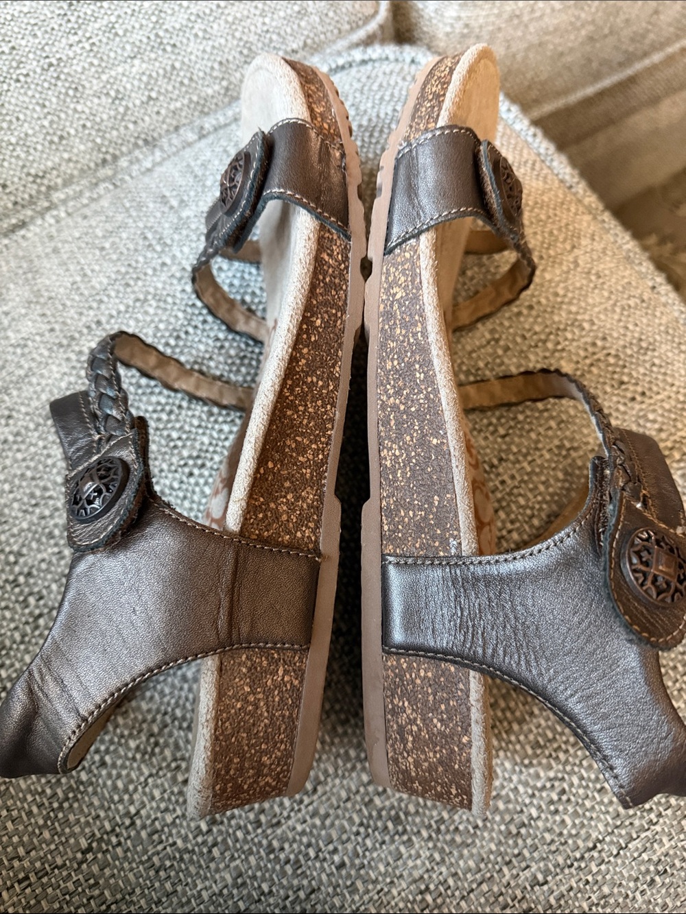 Aetrex Jillian Bronze Leather Braided Quarter Strap Orthotic Sandals Size 9.5 - Picture 6 of 9